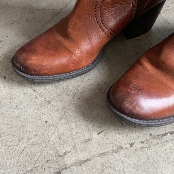 Clarks Ridding Boots - Picture 3 of 7